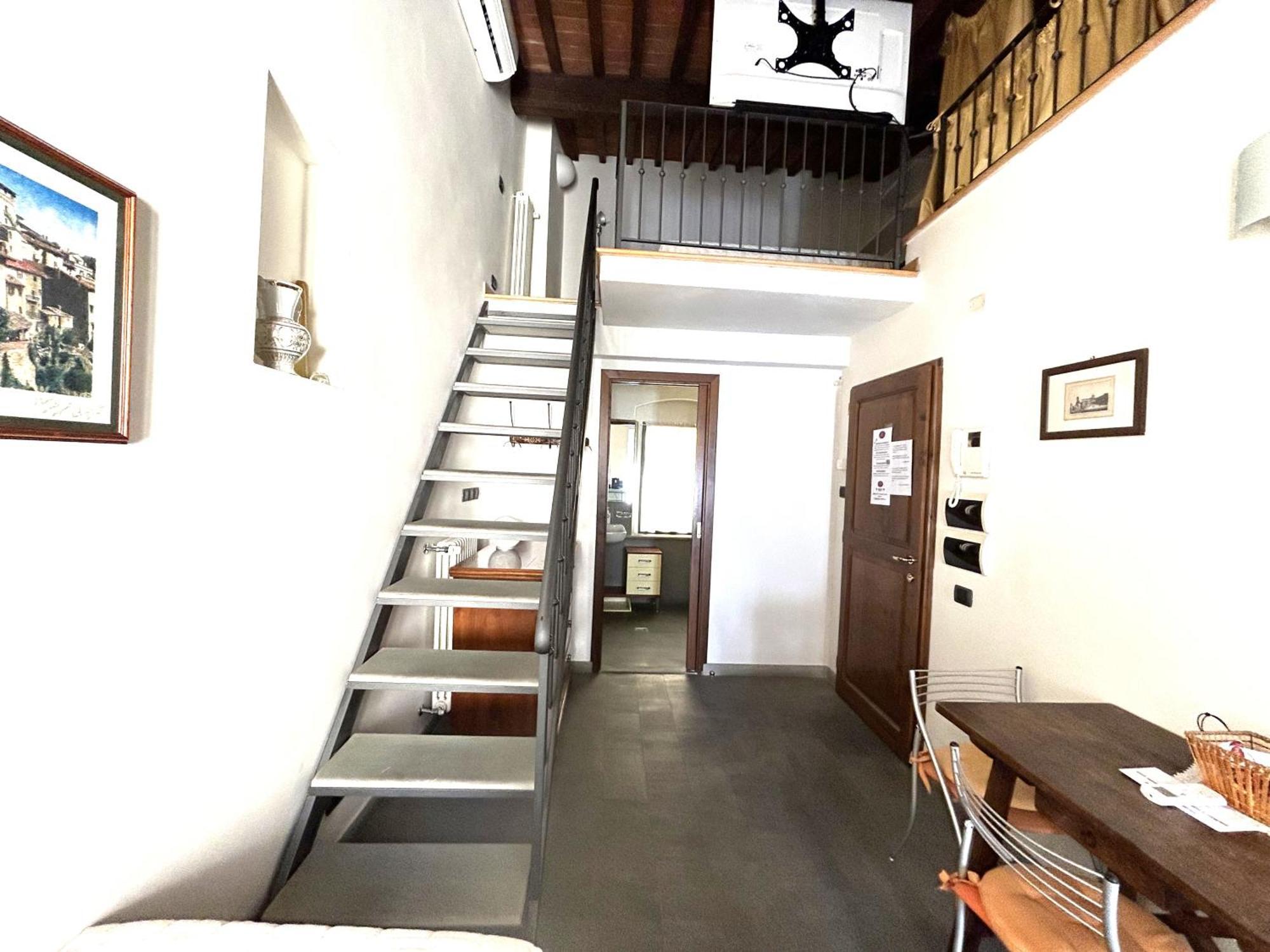 La Corte Del Re Suite & Rooms อาเรซโซ ภายนอก รูปภาพ
