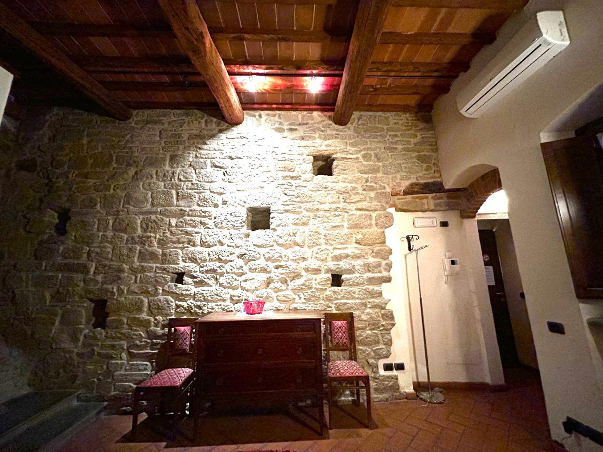 La Corte Del Re Suite & Rooms อาเรซโซ ภายนอก รูปภาพ