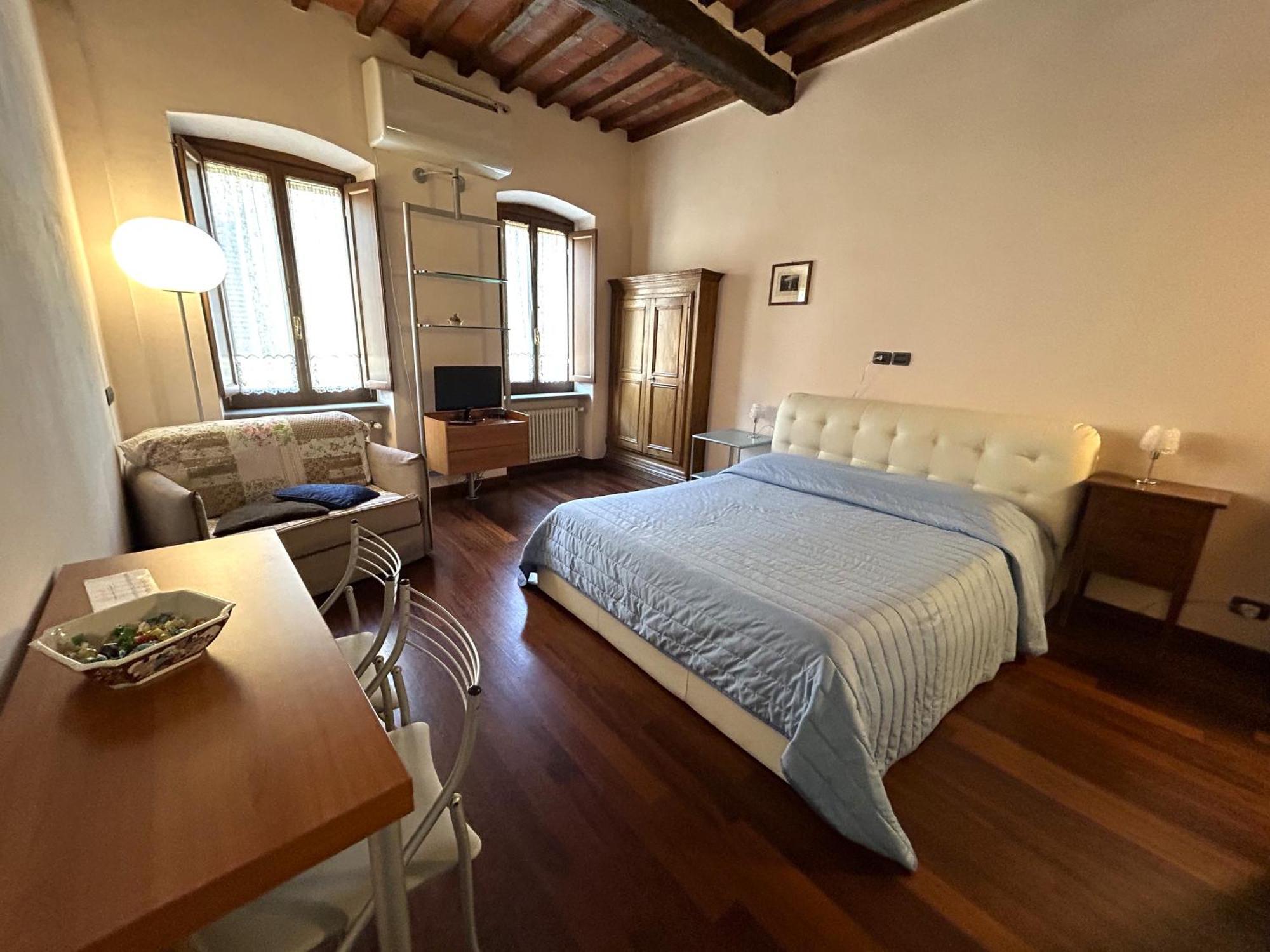 La Corte Del Re Suite & Rooms อาเรซโซ ภายนอก รูปภาพ