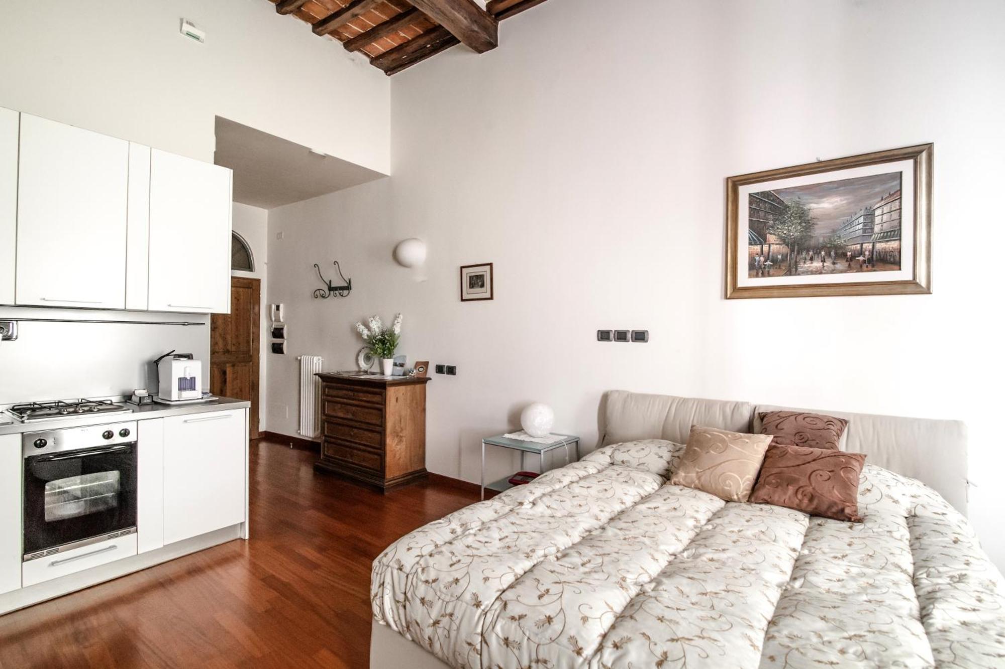 La Corte Del Re Suite & Rooms อาเรซโซ ภายนอก รูปภาพ